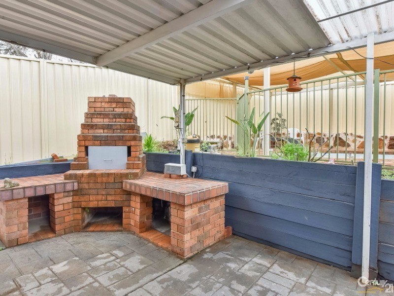 3 Mantalini Street, Ambarvale NSW 2560
