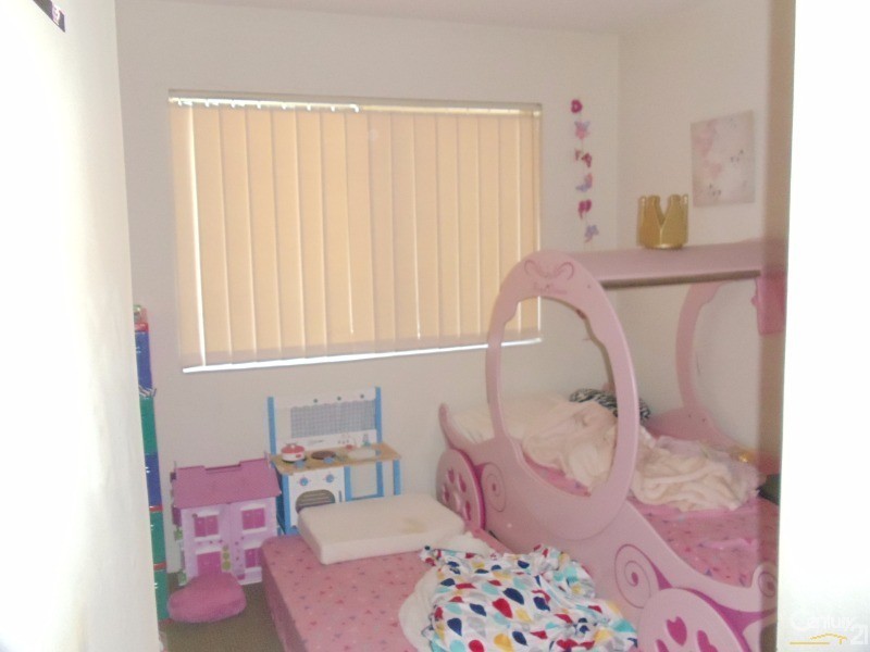 3/41 Woodhouse Drive, Ambarvale NSW 2560