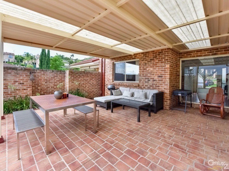 2 Fernleigh Place, Glen Alpine NSW 2560