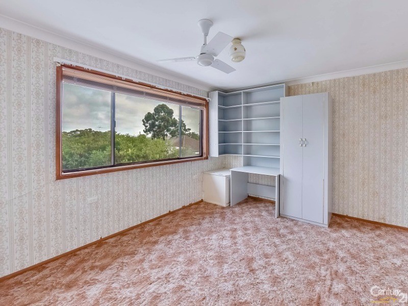 1 Stewart Street, Campbelltown NSW 2560