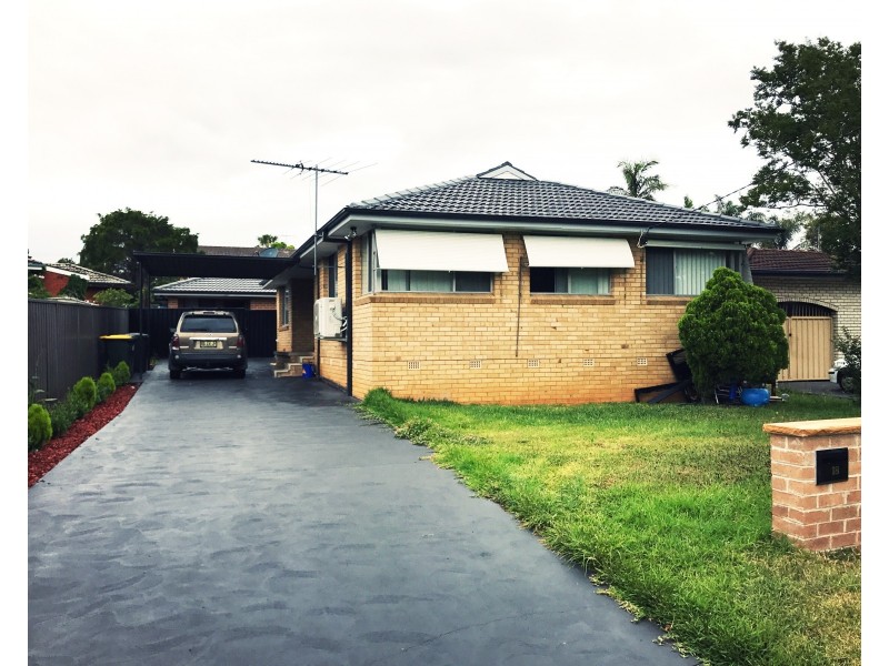 18 Lawson Street, Campbelltown NSW 2560