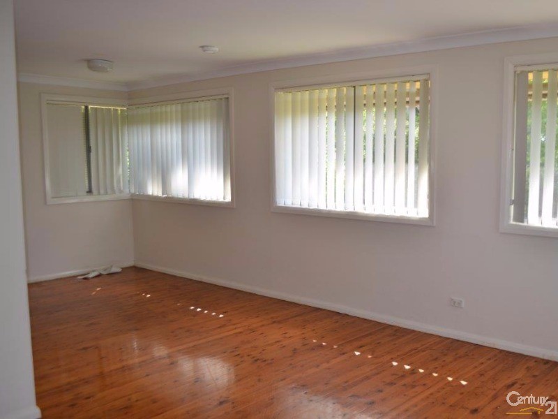 18 Lawson Street, Campbelltown NSW 2560