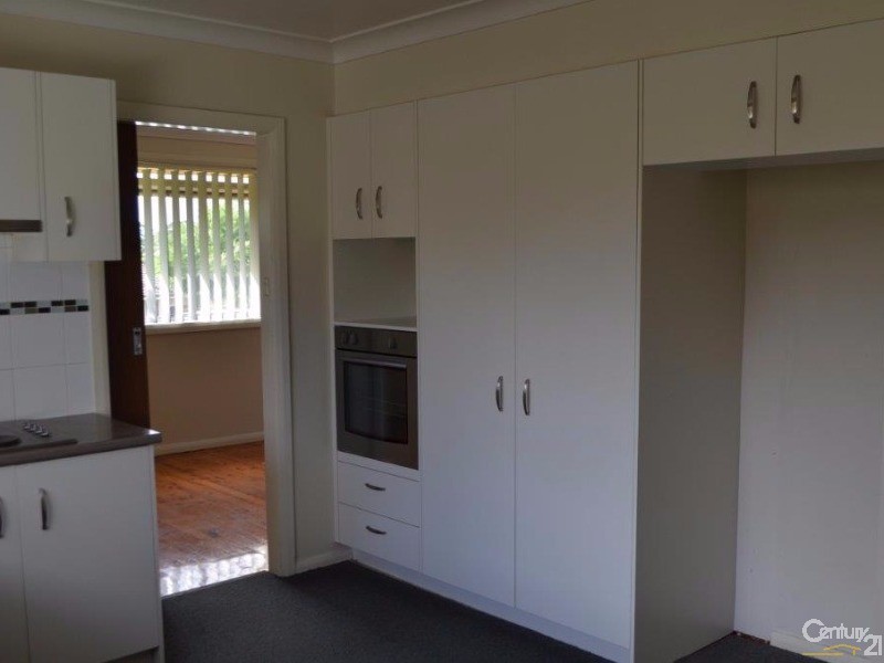 18 Lawson Street, Campbelltown NSW 2560