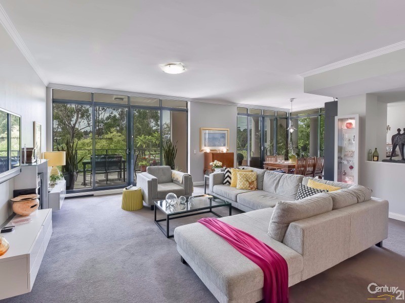 103/26 Parkside Crescent, Campbelltown NSW 2560