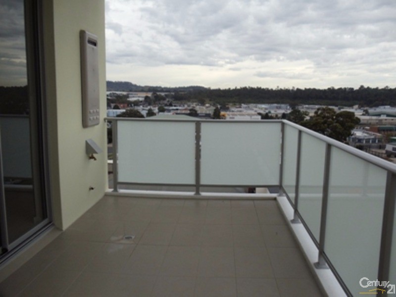 28/12-14 King Street, Campbelltown NSW 2560