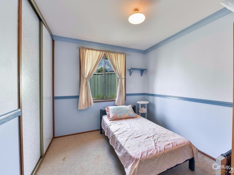 14 Dumfries Road, St Andrews NSW 2566