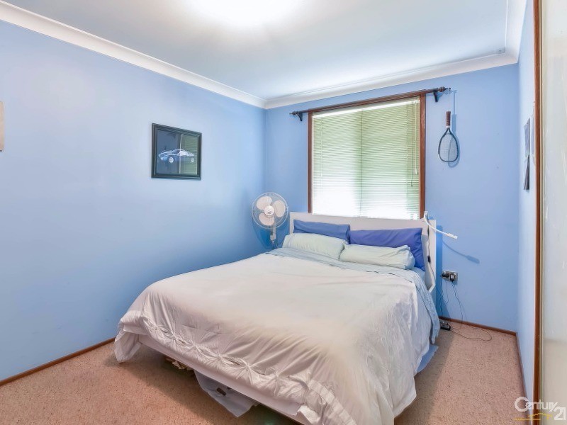 14 Dumfries Road, St Andrews NSW 2566
