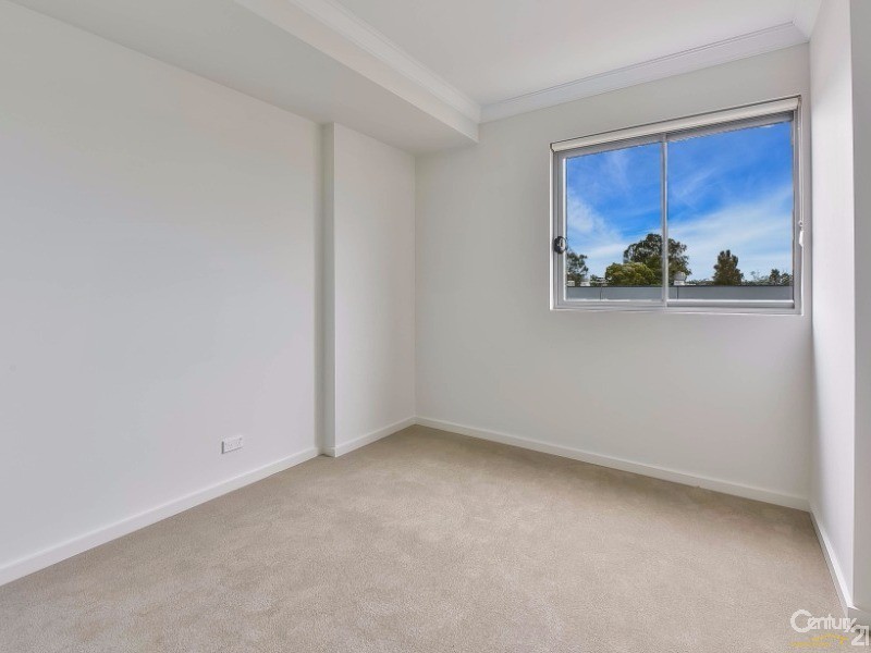 63/3-17 Queen Street, Campbelltown NSW 2560
