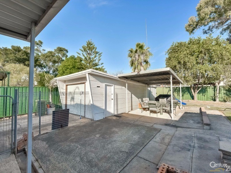 8 Kendall Street, Campbelltown NSW 2560