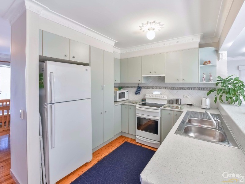 44 Fern Avenue, Bradbury NSW 2560