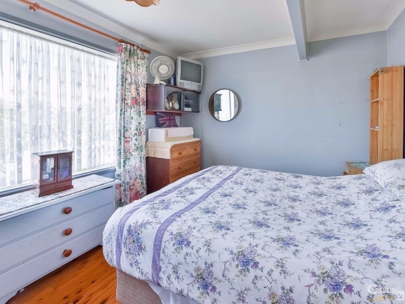 44 Fern Avenue, Bradbury NSW 2560