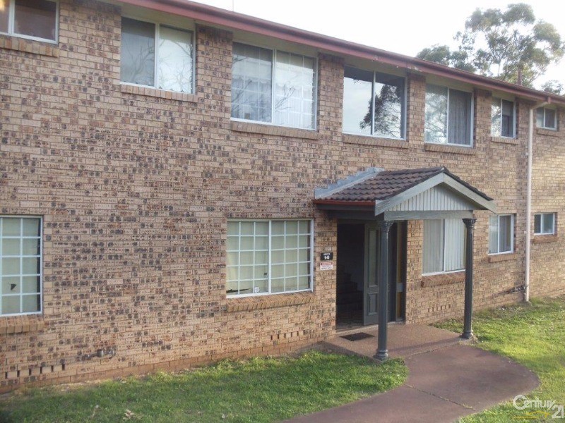 32/30 Burrinjuck Street, Leumeah NSW 2560