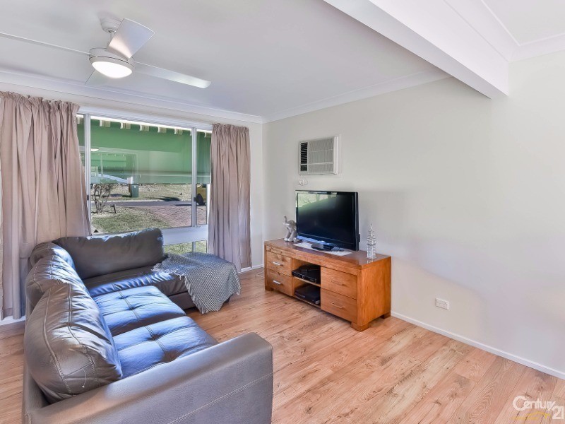 9 Trebbiano Place, Eschol Park NSW 2558