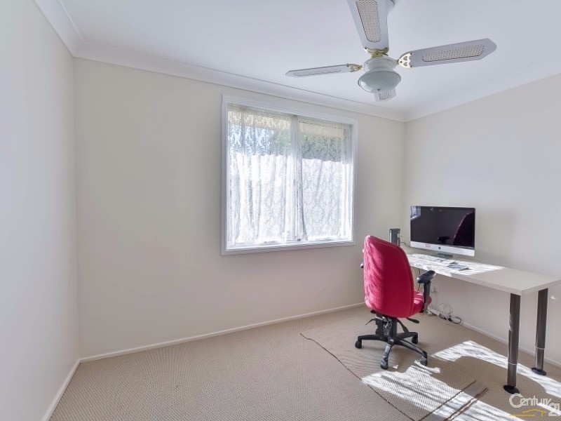 9 Trebbiano Place, Eschol Park NSW 2558