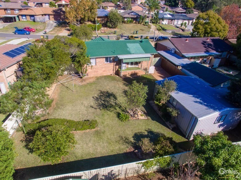 9 Trebbiano Place, Eschol Park NSW 2558