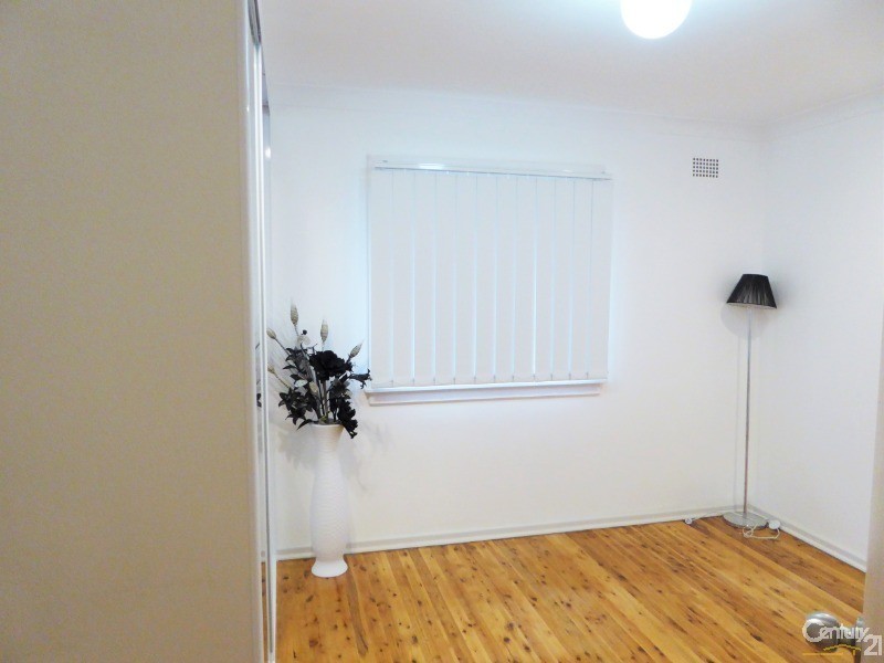 22 Shakespeare Street, Campbelltown NSW 2560