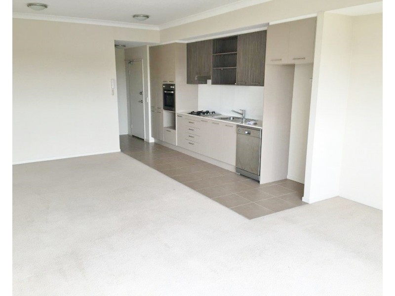 36/15-17 Warby Street, Campbelltown NSW 2560