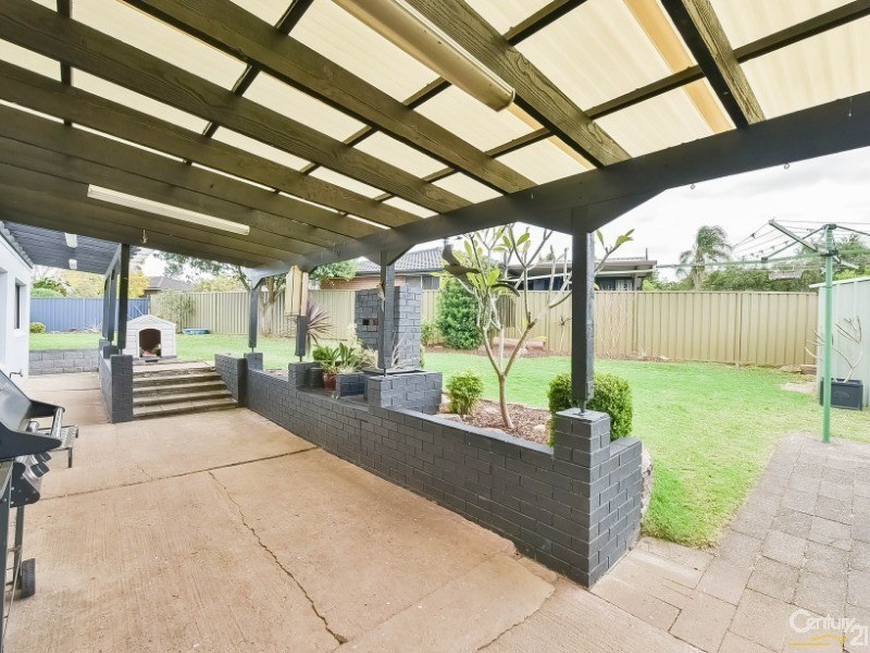 2 Karius Street, Glenfield NSW 2167