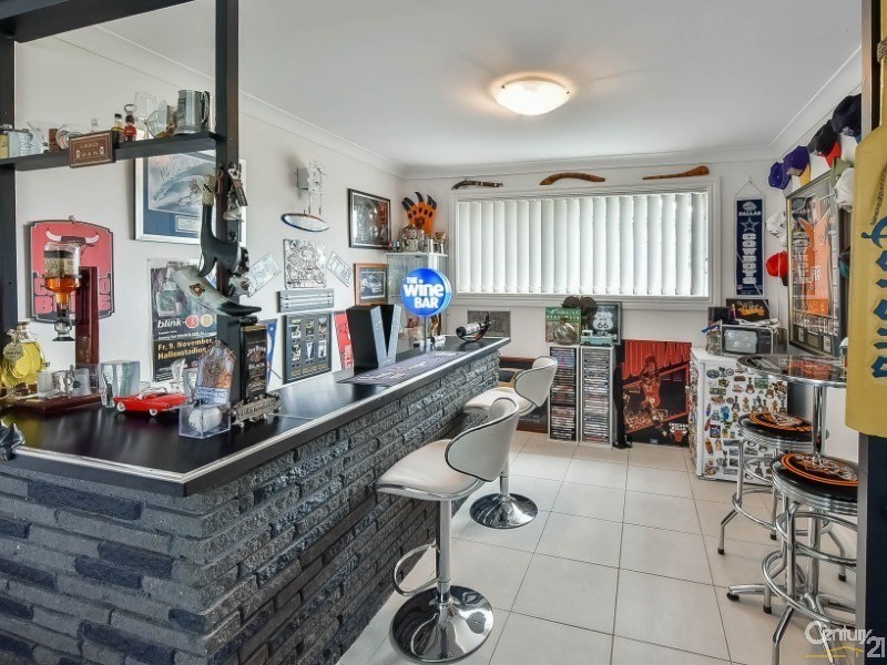 2 Karius Street, Glenfield NSW 2167