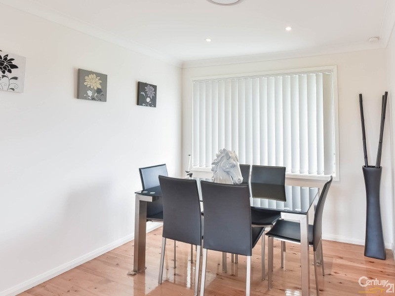 2 Karius Street, Glenfield NSW 2167