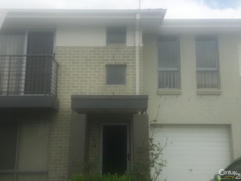 10 Kippax Avenue, Leumeah NSW 2560