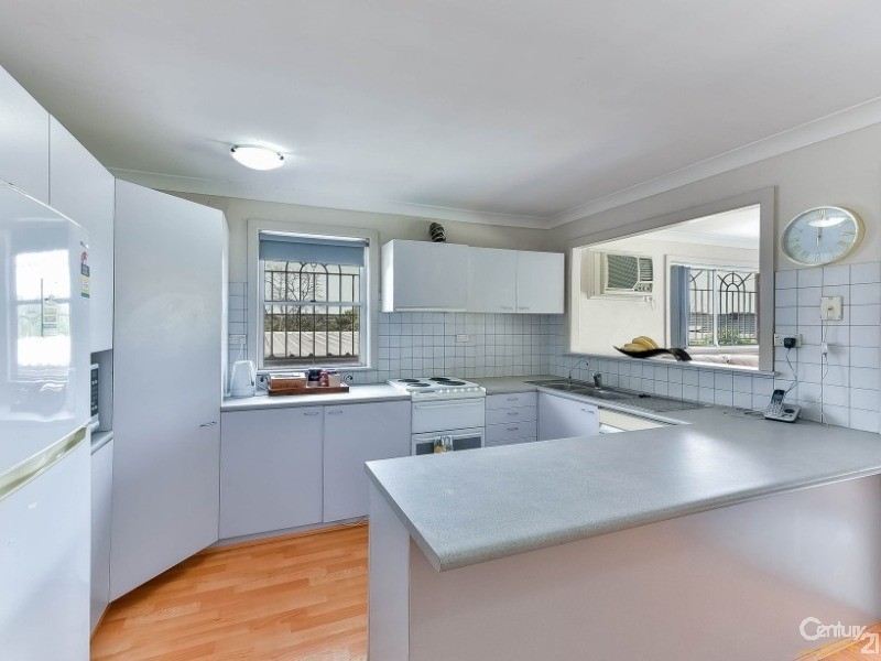 7 Stornoway Avenue, St Andrews NSW 2566