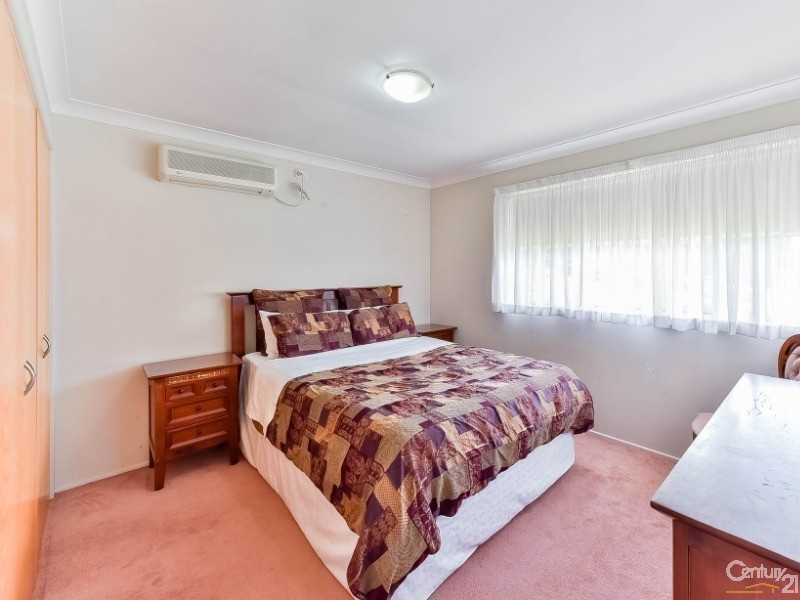 7 Stornoway Avenue, St Andrews NSW 2566