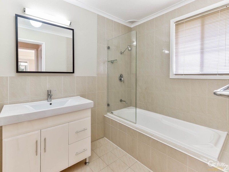 21 Aberdeen Road, St Andrews NSW 2566