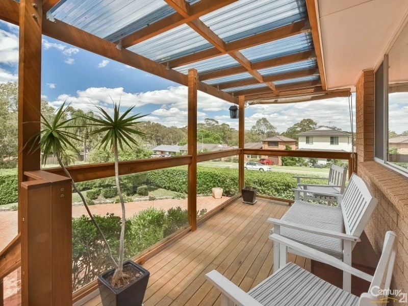 9 Cedar Avenue, Bradbury NSW 2560