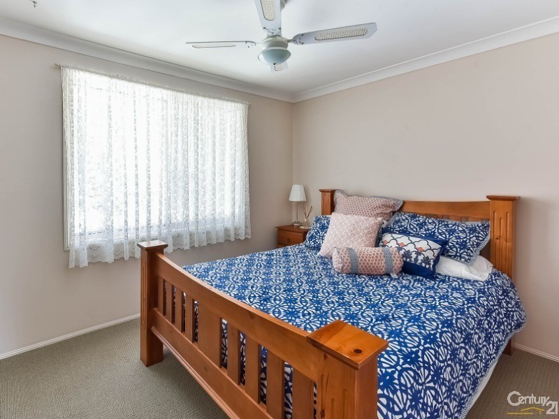 5/6 Parkholme Circuit, Englorie Park NSW 2560
