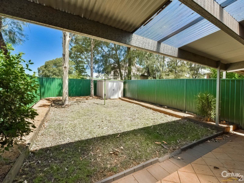 5/6 Parkholme Circuit, Englorie Park NSW 2560