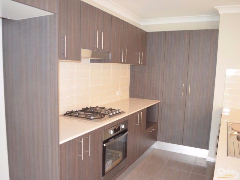 38 Bird Walton Avenue, Middleton Grange NSW 2171