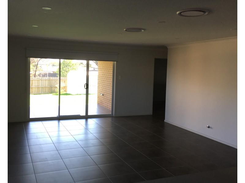 13 Kingsbury Street, Airds NSW 2560