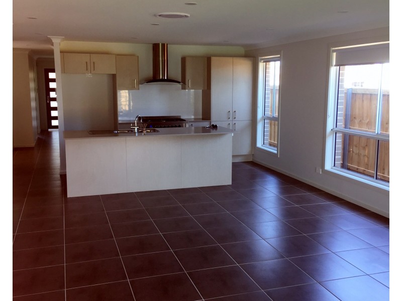 13 Kingsbury Street, Airds NSW 2560