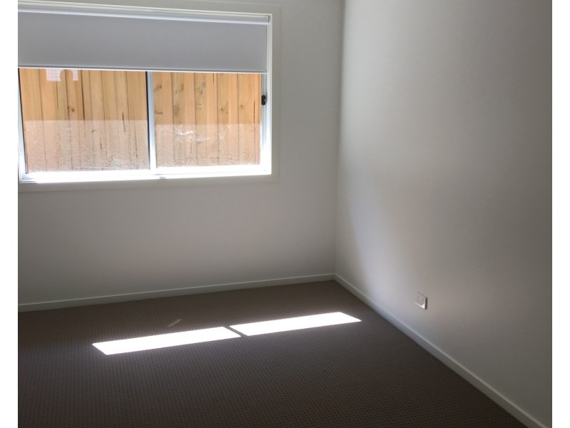 13 Kingsbury Street, Airds NSW 2560
