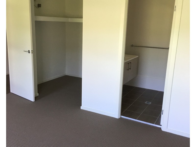13 Kingsbury Street, Airds NSW 2560