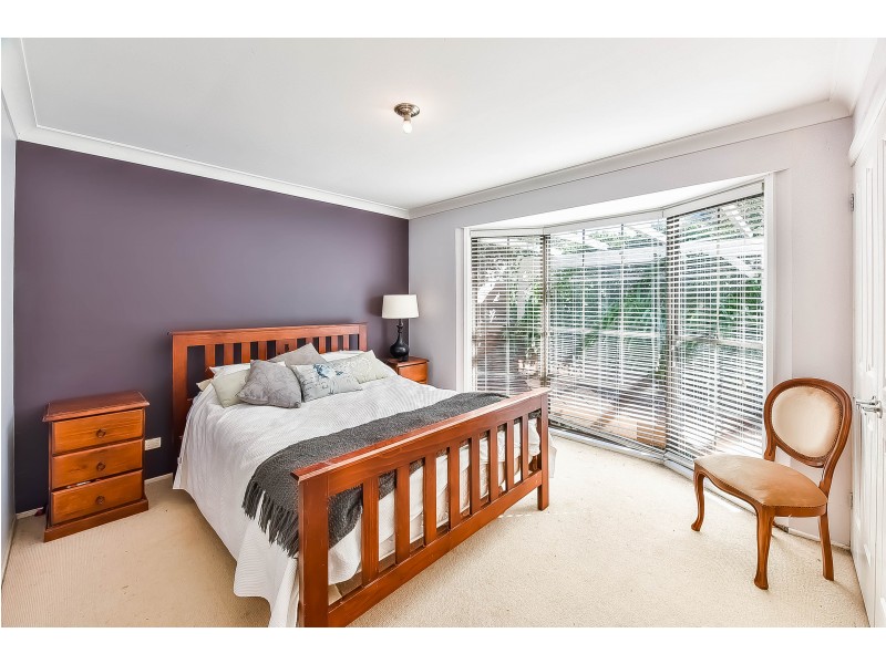 15 Ettalong Place, Woodbine NSW 2560