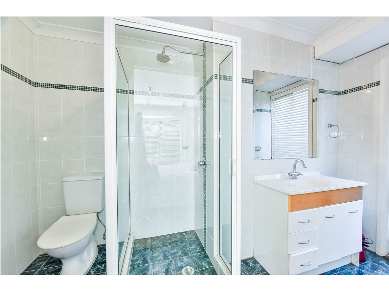 15 Ettalong Place, Woodbine NSW 2560