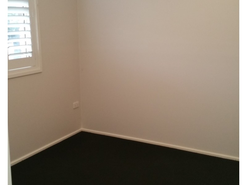 37B Frontignan Street, Eschol Park NSW 2558