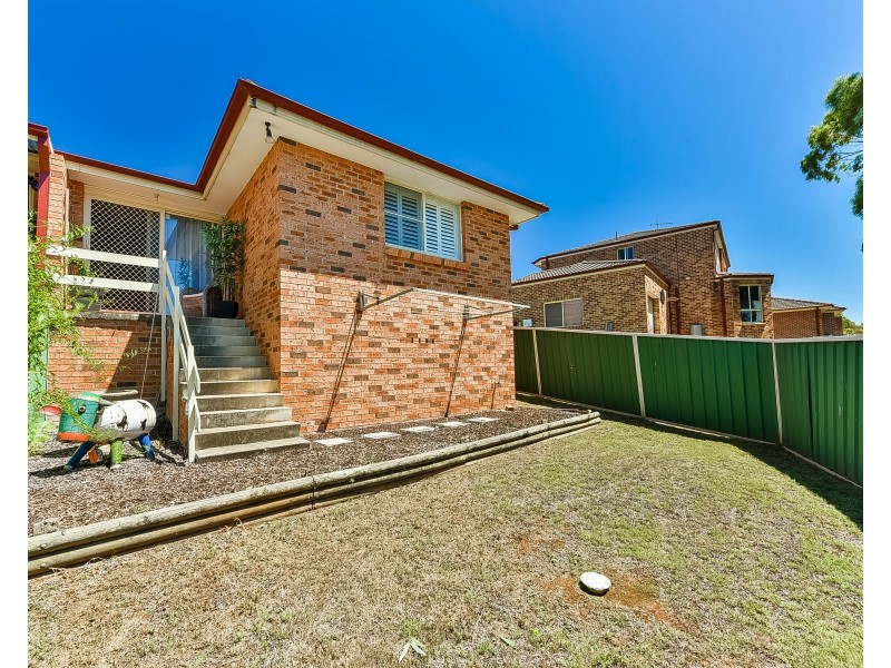 37B Frontignan Street, Eschol Park NSW 2558