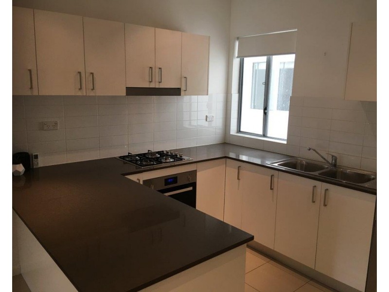 9/31-35 Chamberlain Street, Campbelltown NSW 2560