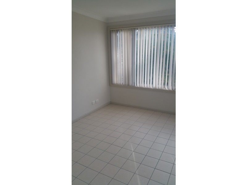 40 Farnsworth Avenue, Campbelltown NSW 2560