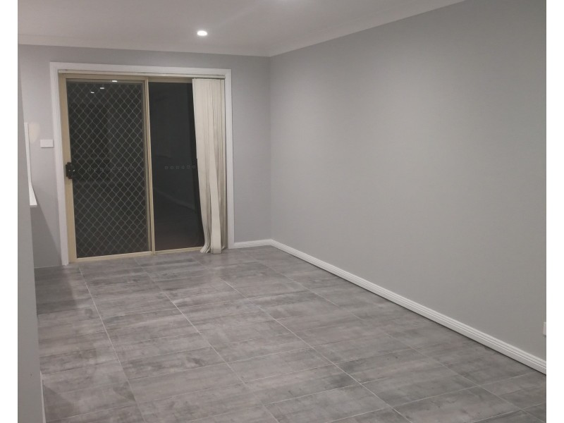 13B Pyrite Place, Eagle Vale NSW 2558