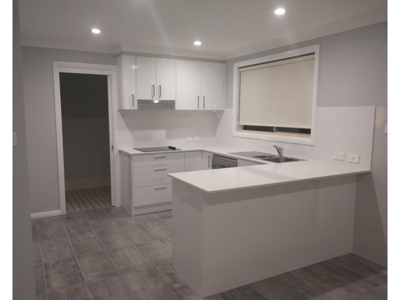 13B Pyrite Place, Eagle Vale NSW 2558