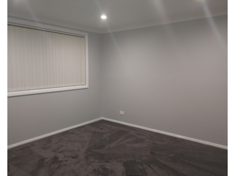 13B Pyrite Place, Eagle Vale NSW 2558
