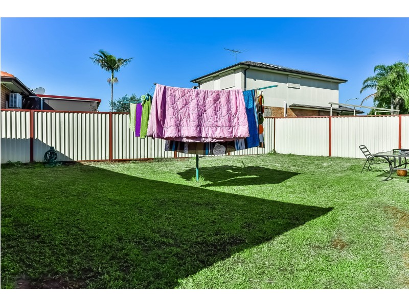 33 Long Reef Crescent, Woodbine NSW 2560