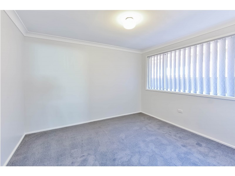 27 Wyangala Crescent, Leumeah NSW 2560