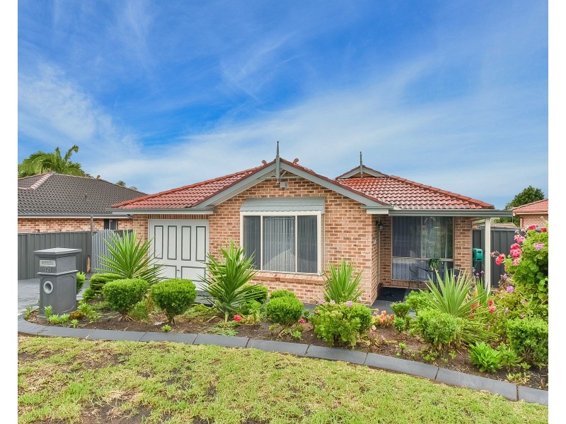 121 Parkholme Circuit, Englorie Park NSW 2560