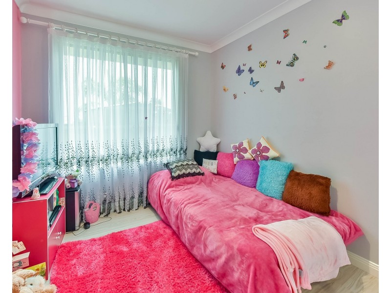 121 Parkholme Circuit, Englorie Park NSW 2560