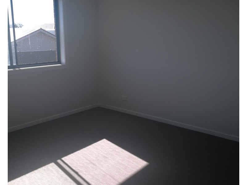 34 Rosella Circuit, Gregory Hills NSW 2557